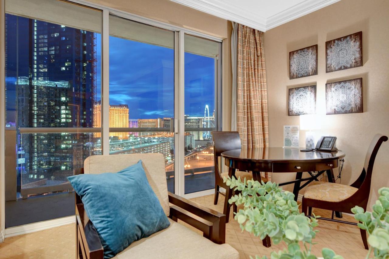Balcony Full Strip View Suite Mgm Signature Free Valet Лас-Вегас Екстер'єр фото